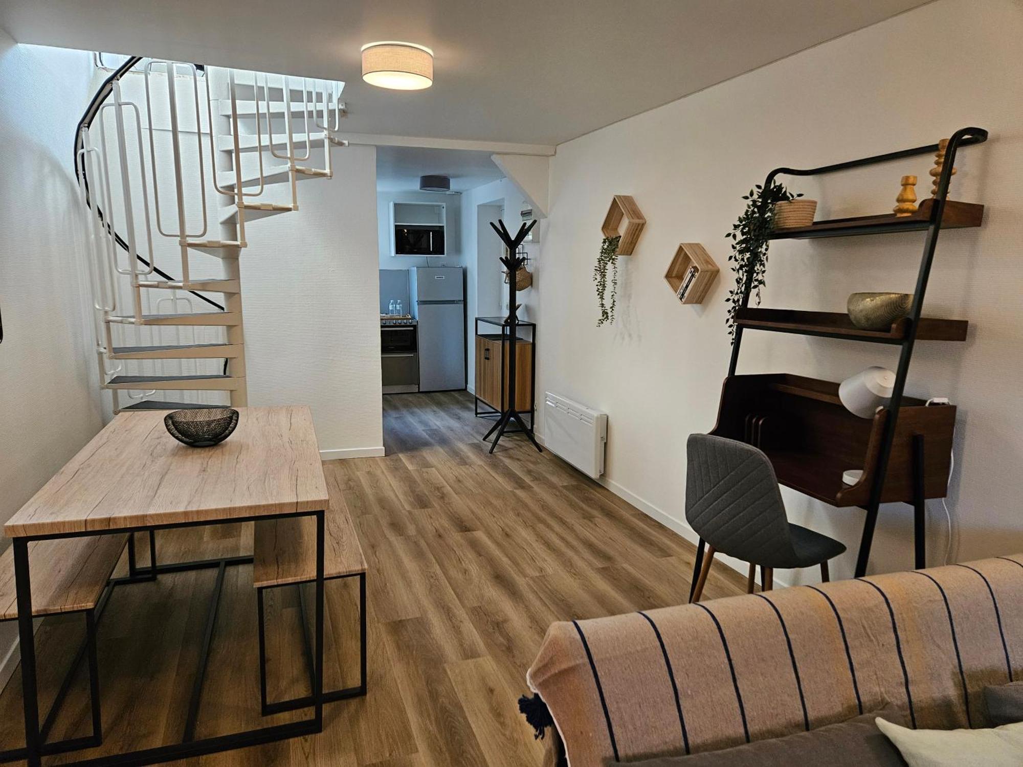 Charmant Duplex Au Coeur De Vernon Proche Gare Et Giverny Экстерьер фото
